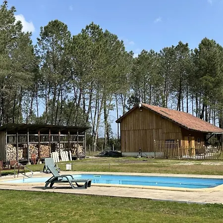 Holiday home Lou Coutiot *